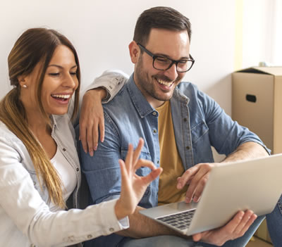 couple on laptop