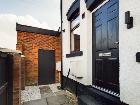 View Full Details for Park Road, Wigan, Lancashire, WN6