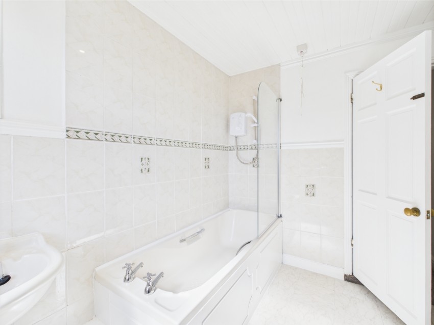 Images for Heaton Street, Standish, Wigan, WN6 0DA