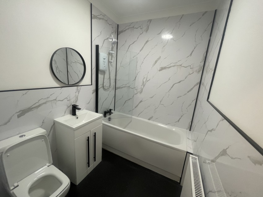 Images for Flat 2 366 Ormskirk Road, Wigan