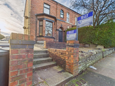 View Full Details for Flat 3 366 Ormskirk Road, Wigan, WN5 9DD