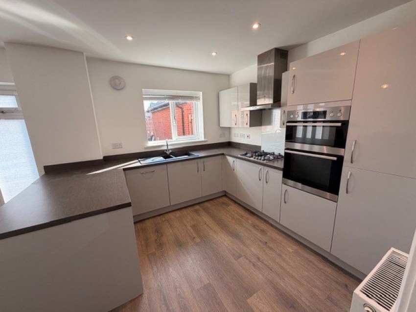 Images for Bullrush Meadow, Wigan