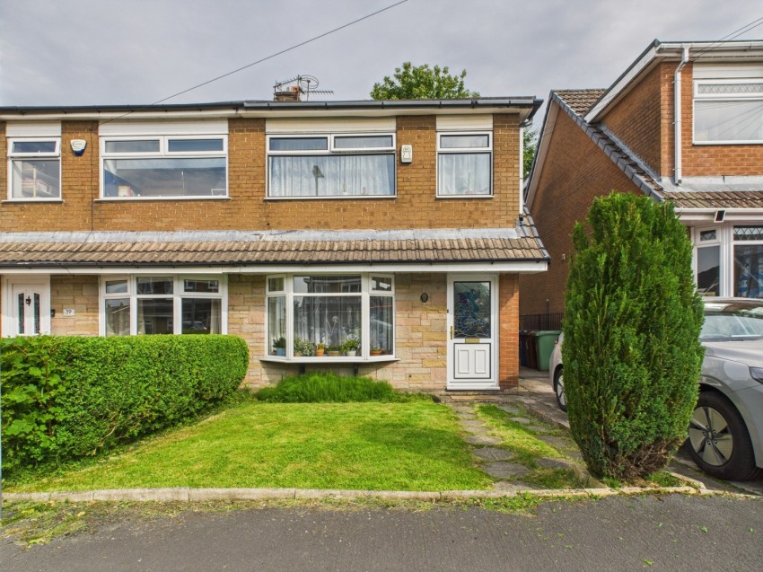 Images for Robin Hill Drive, Standish, Wigan, WN6 0QW