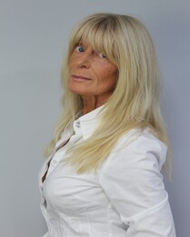 Angela Worthington, Sales & Lettings Negotiator